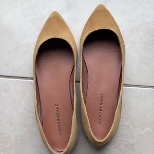 Lucky Brand Women's Tan Flats